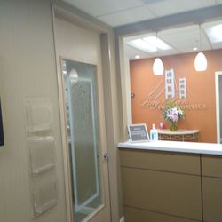 Bay Area Endodontics - Tidy waiting room