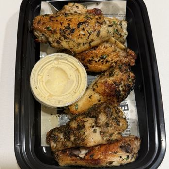 Fiorella Noe - Herbed Chicken Wings - 5/5 - Italian Near Me - San Francisco, California Fiorella Noe - Herbed Chicken Wings - 5/5 - Italian Near Me - San Francisco, California