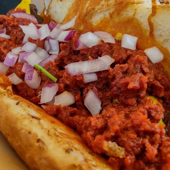 Buns Y Garnachas -  chili dog - Burgers Near Me - Santa Rosa, California
