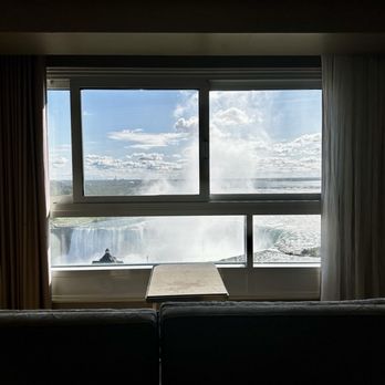 Niagara Falls Marriott Fallsview Hotel & Spa - Hotels Near Me - Niagara Falls, Ontario Niagara Falls Marriott Fallsview Hotel & Spa - Hotels Near Me - Niagara Falls, Ontario