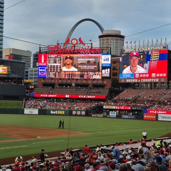 Busch Stadium - Stadiums & Arenas Near Me - Saint Louis, Missouri