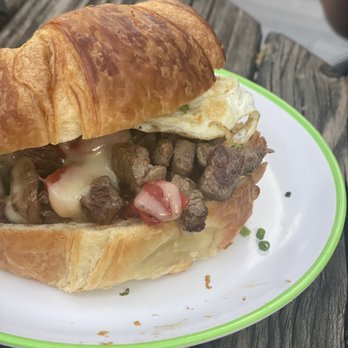 Bacon Bitch - Juicy - Sandwiches Near Me - Miami Beach, Florida