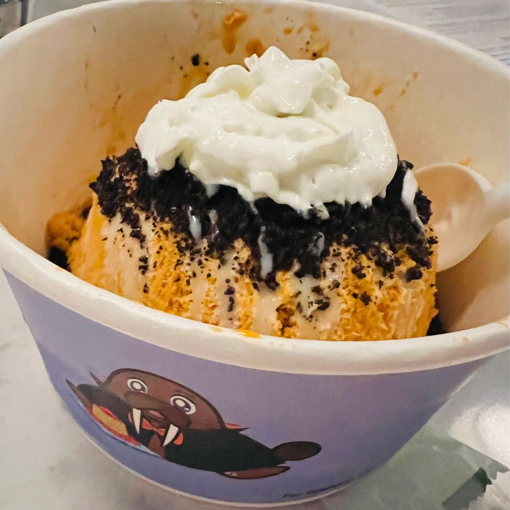an ice cream sundae