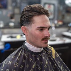 American Deluxe Barbershop