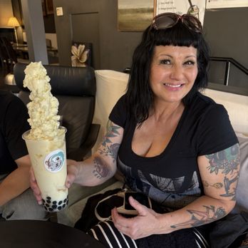 HaiCha - Mango smoothie! - Bubble Tea Near Me - Pasadena, California