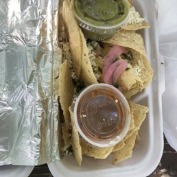 Chips, salsa, guac