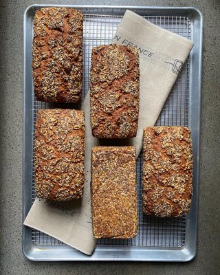 BReD - Organic Sourdough by null