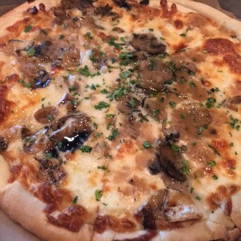 Biggio's - Mushroom Pizza - Sports Bars Near Me - Houston, Texas Biggio's - Mushroom Pizza - Sports Bars Near Me - Houston, Texas