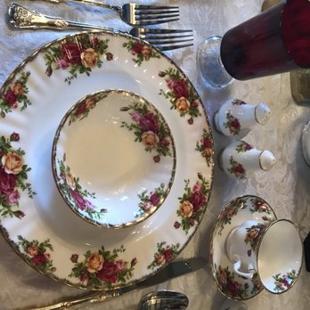 Captain Grant's, 1754 - One of the lovely China sets (I think this one was 'Country Roses' - Bed & Breakfast Near Me - Preston, Connecticut Captain Grant's, 1754 - One of the lovely China sets (I think this one was 'Country Roses' - Bed & Breakfast Near Me - Preston, Connecticut