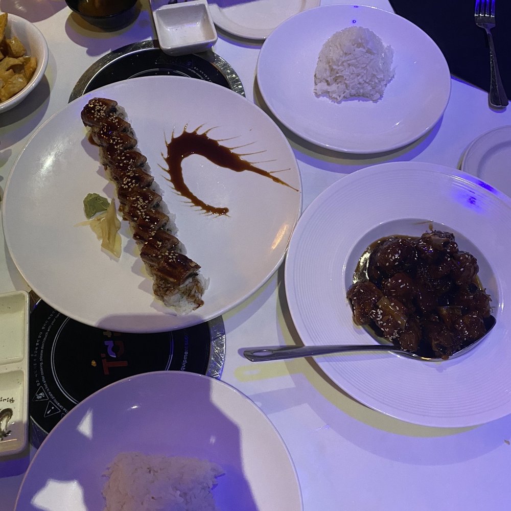 Red Ginger - Black Dragon Roll , Braised Pork Spareribs - Chinese Near Me - Melbourne, Florida Red Ginger - Black Dragon Roll , Braised Pork Spareribs - Chinese Near Me - Melbourne, Florida