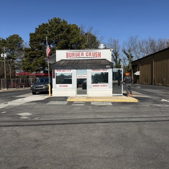 Burger Crush - Restaurant - Burgers Near Me - Smyrna, Georgia