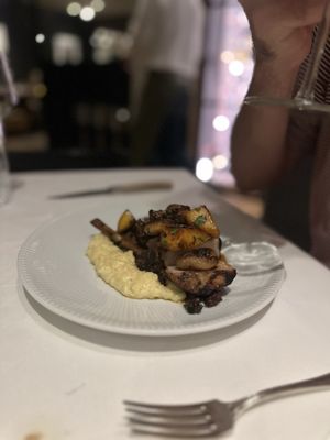 THE CHASTAIN - Restaurant by null