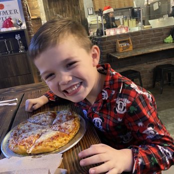 Campelli's Pizza - Personal cheese pizza - Pizza Near Me - Roseville, California