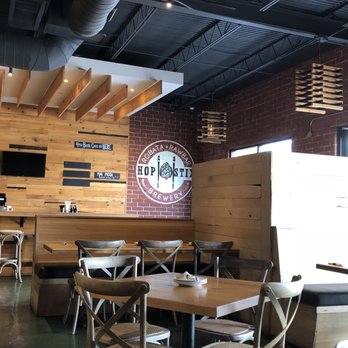 Hopstix - Breweries Near Me - Chamblee, Georgia