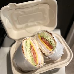Gigi's Cafe - Turkey Avocado Smash Sandwich