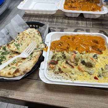 Orange Curry - Garlic Naan, Chicken Tikka Masala, Vegge Korma - Indian Near Me - Orange, California Orange Curry - Garlic Naan, Chicken Tikka Masala, Vegge Korma - Indian Near Me - Orange, California
