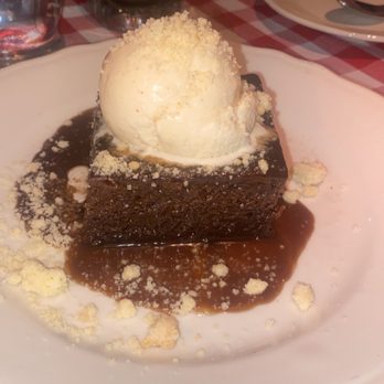 Trivoli Tavern - Date cake - American Near Me - Chicago, Illinois Trivoli Tavern - Date cake - American Near Me - Chicago, Illinois