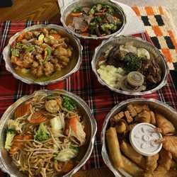 Thai Star - Combination Plate Chow-Mein Orange Chicken Beef with Broccoli Roast Duck
