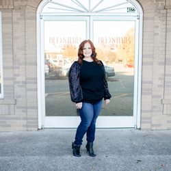 Red’s Hair Studio