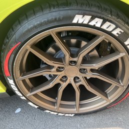 Here you can see how bad they did my rims