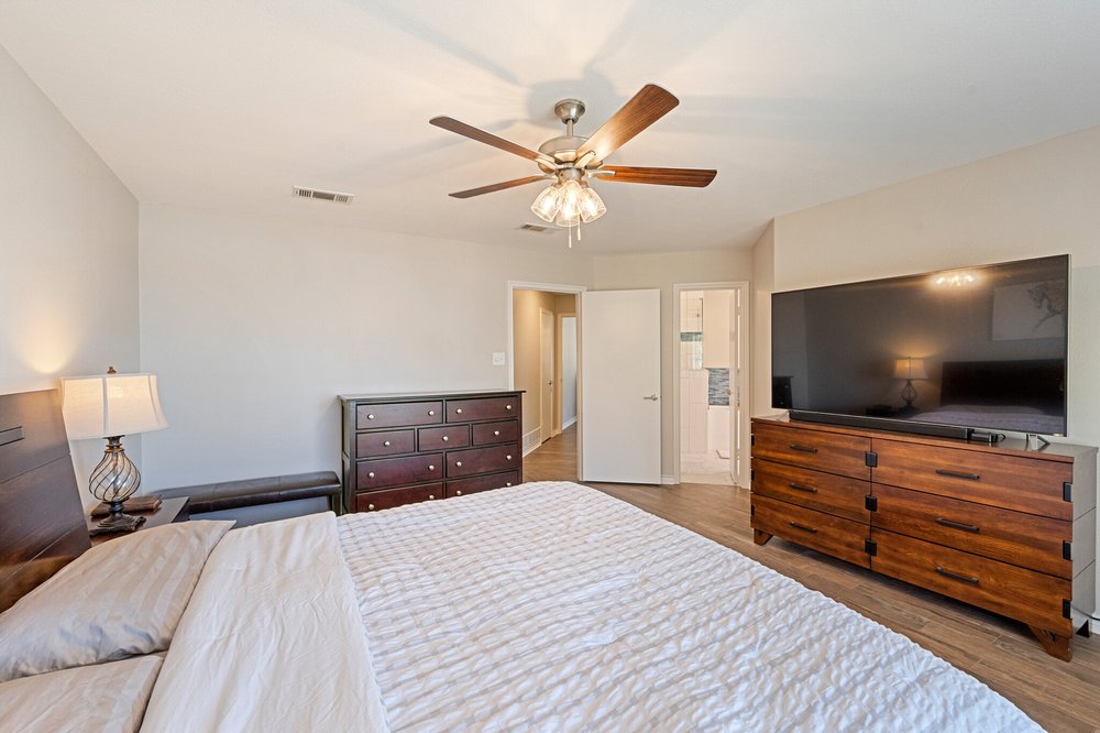 Slide of D Bassett Roofing & Renovation