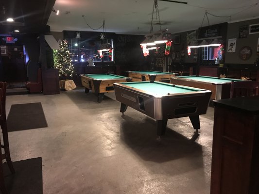 Suzi's Bar & Grill by null