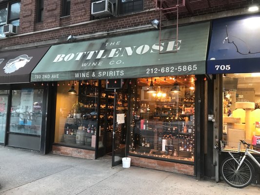 Bottlenose Wines by null