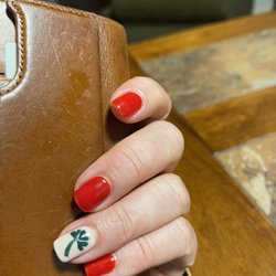 Bee Nail Salon & Spa - Happy St. Patrick's Day  Nails!