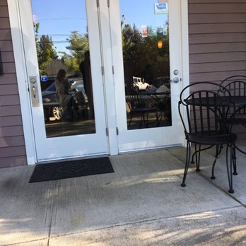 John's Grill - Seafood Near Me - Mukilteo, Washington