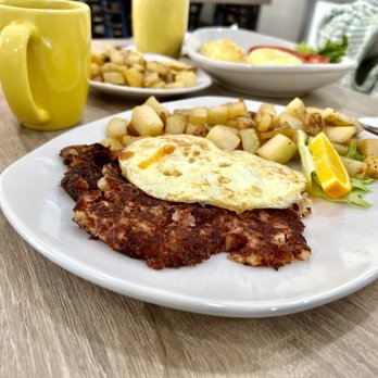 Scramblers Restaurant - Hash & Eggs $9.99 - Breakfast & Brunch Near Me - Jacksonville, Florida Scramblers Restaurant - Hash & Eggs $9.99 - Breakfast & Brunch Near Me - Jacksonville, Florida