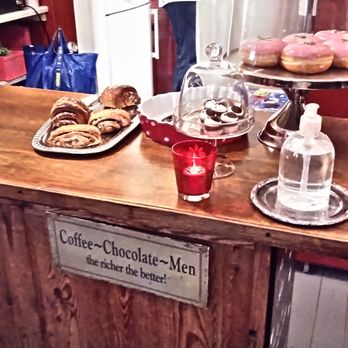 Café Vanille - Does the humorous caption imply that the world is a global village and more similar than dissimilar? - Restaurants Near Me - Helsinki, 18