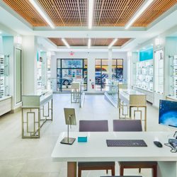 View Optical - View Optical - Luxury Optical Boutique on the Ave, Delray Beach - Showroom 3