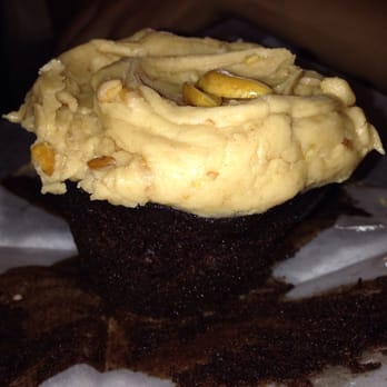 Baked & Wired - Pretty Bitchin' Cupcake - Bakeries Near Me - Washington, DC, District of Columbia