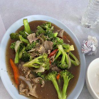 Tram Chim - Beef and broccoli - Seafood Near Me - San Diego, California