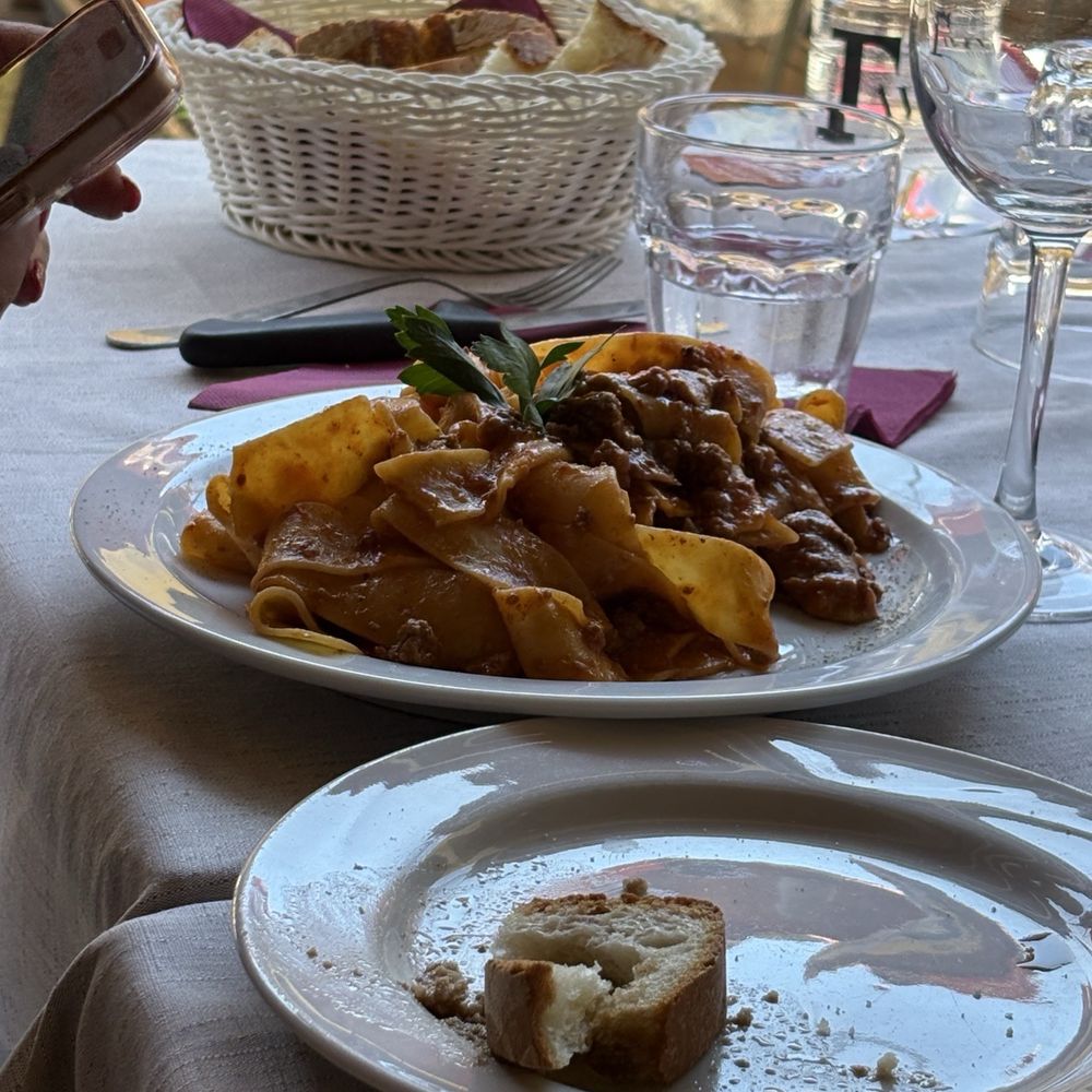 Kisté - Ragu - Pizza Near Me - Pisa, PI