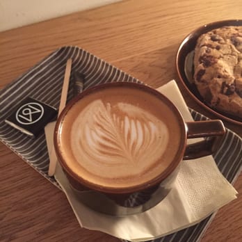 The Monocle Cafe - Flat white - Cafes Near Me - London, XGL The Monocle Cafe - Flat white - Cafes Near Me - London, XGL
