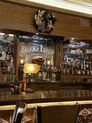 Brooks Tavern by null