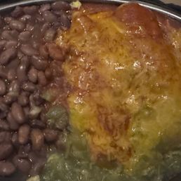 Breakfast enchiladas - Christmas style: Green chile is hooter than the red ;) Breakfast enchiladas - Christmas style: Green chile is hooter than the red ;)