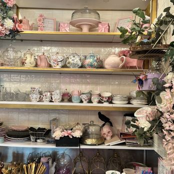 Mrs Coco - Display behind the counter. - Cafes Near Me - Henderson, Nevada
