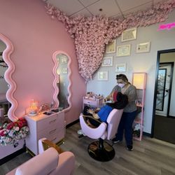 Maryam Eyebrow Threading - Eyebrow threading