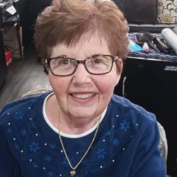 Absolutely Fabulous Salon - Michelle always made Ilene Lents smile!