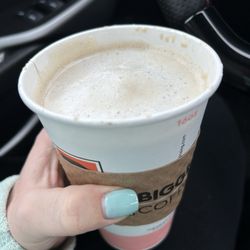 BIGGBY COFFEE - Macadamia latte! So delicious!