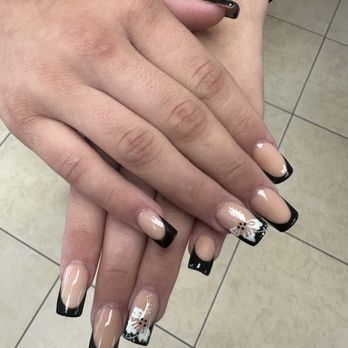 City Nails & Spa - Nail Salons Near Me - Santee, California