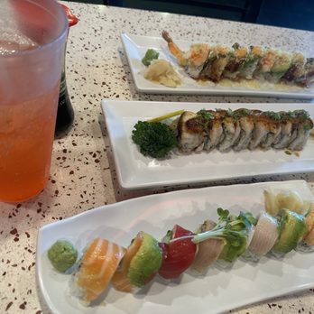 Zip Sushi And KBBQ - Rainbow roll, baked yellowtail, dancing eel - Sushi Bars Near Me - Eastvale, California Zip Sushi And KBBQ - Rainbow roll, baked yellowtail, dancing eel - Sushi Bars Near Me - Eastvale, California