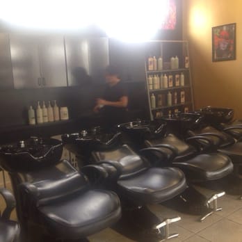 Carmen And Santos Salon - Shampooing area - Skin Care Near Me - Kenner, Louisiana Carmen And Santos Salon - Shampooing area - Skin Care Near Me - Kenner, Louisiana