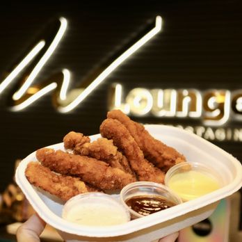 Who Has It Cafe - Cafes Near Me - Burbank, California