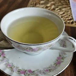 The Fox and the Fairy Tea House - Gen Mai cha tea