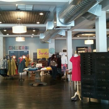 Boden - A picture of the store - Men's Clothing Near Me - Pittston, Pennsylvania