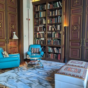 Hotel Cotton House - I love this color scheme in the library, don't you? - Hotels Near Me - Barcelona, B