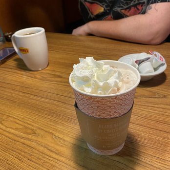 Denny's - Hot Chocolate - American Near Me - Walton, Kentucky